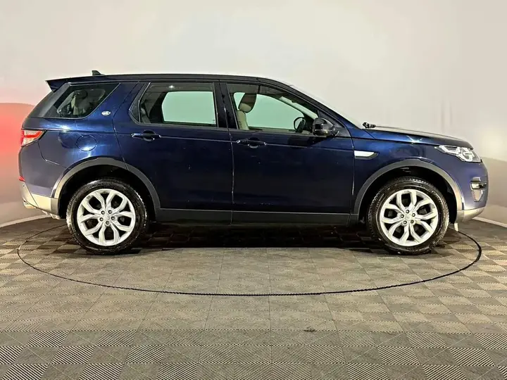 Land Rover Discovery Sport 2015 photo 5
