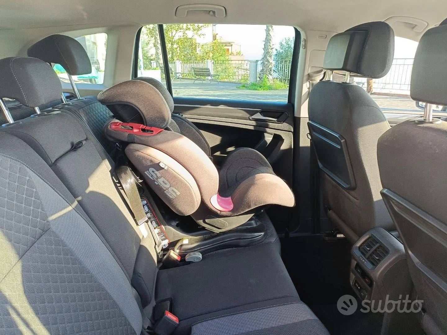 Volkswagen Tiguan 2018 photo 3