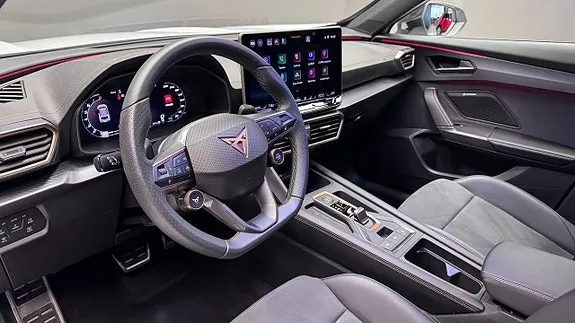 Cupra Formentor E-Hybrid 2025 photo 5