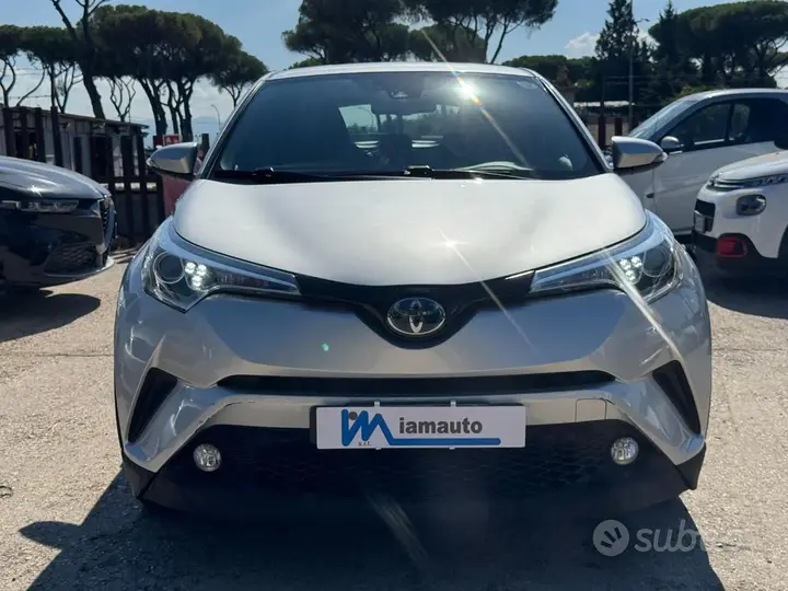 Toyota C-Hr 2019 photo 3