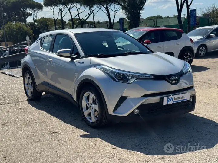 Toyota C-Hr 2019 photo 4