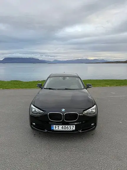 BMW 114I 2012 photo 3