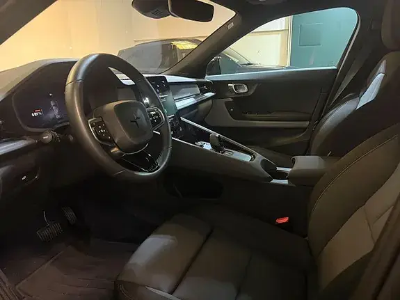 Polestar 2 2025 photo 5