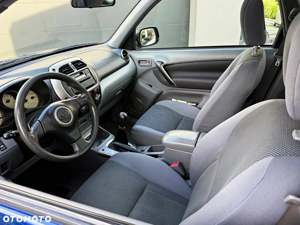 Toyota Rav4 2001 photo 4