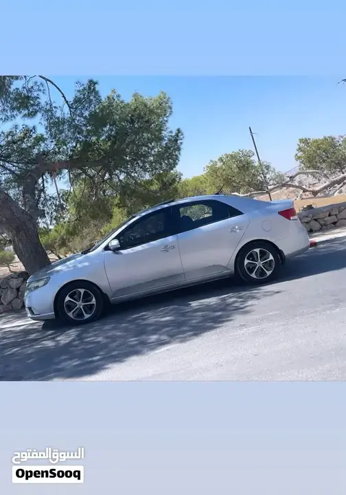 Kia Forte 2012 photo 3