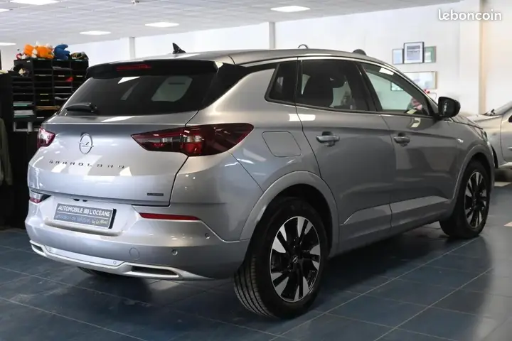Opel Grandland 2023 photo 4