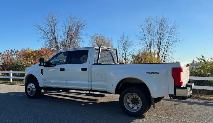 Ford F-450 2017 photo 3
