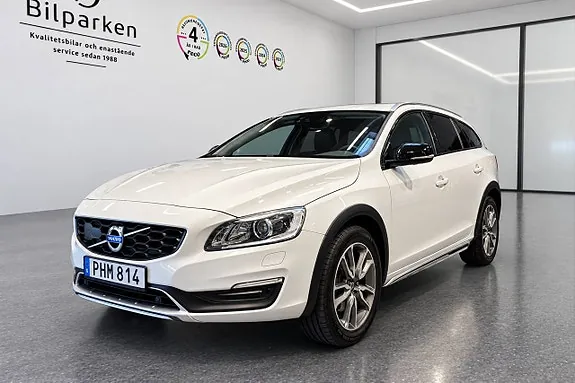 Volvo V60 Cross Country 2017 photo 4