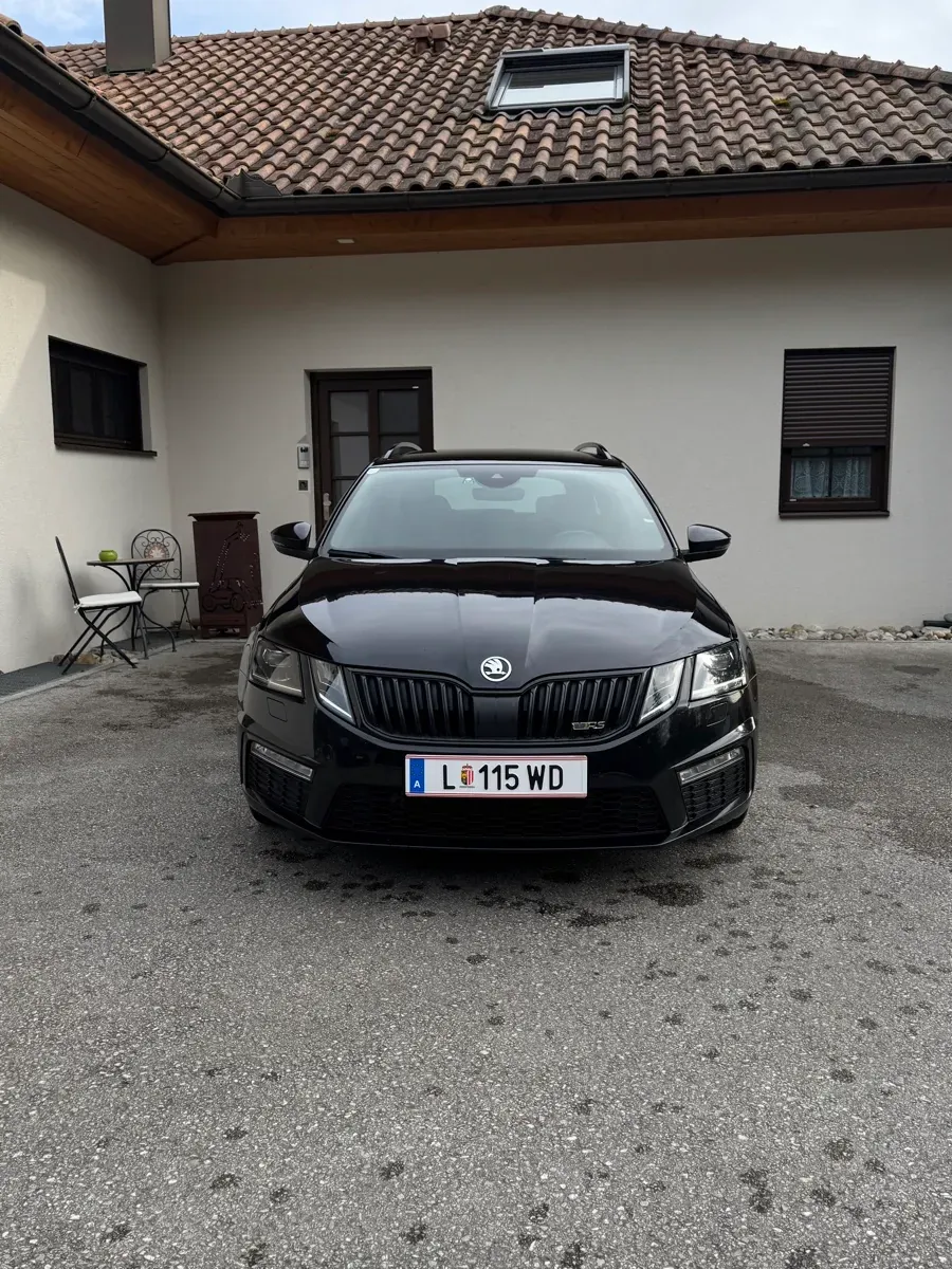 Skoda Octavia 2017 photo 3