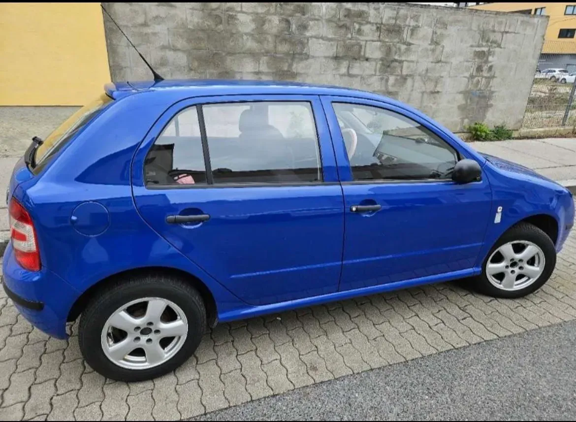 Skoda Fabia 2005 photo 3