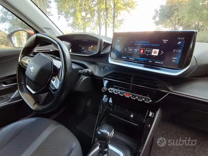 Peugeot 2008 2020 photo 4