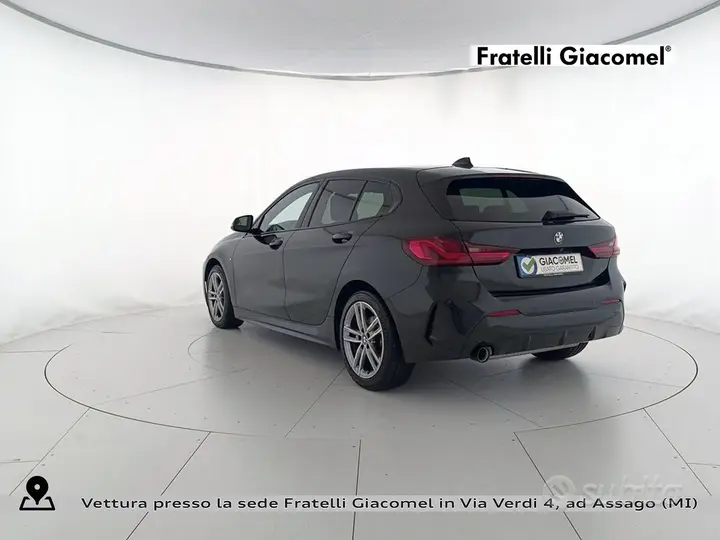 BMW 1 Series 2023 photo 4