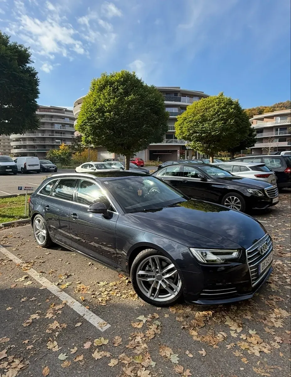 Audi A4 2016 photo 2