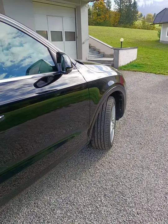 Audi Q3 2013 photo 2
