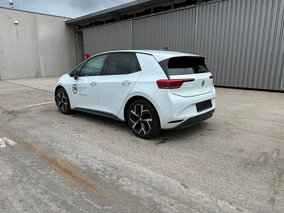 Volkswagen Id.3 2026 photo 3
