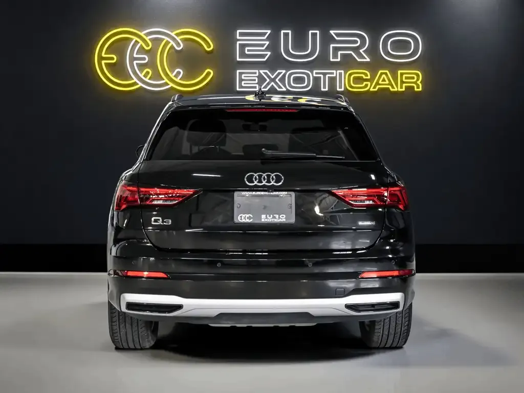 Audi Q3 2021 photo 5