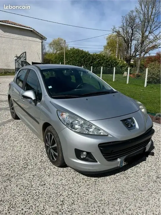 Peugeot 207