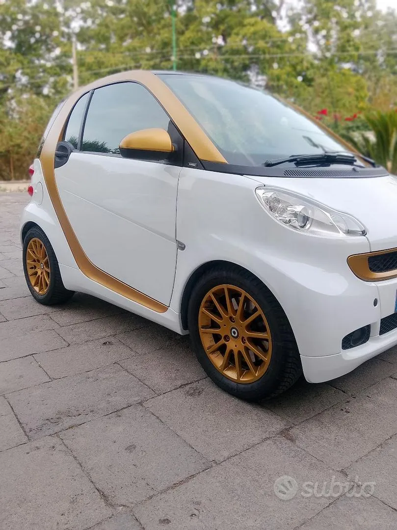 Smart Fortwo 2011 photo 3