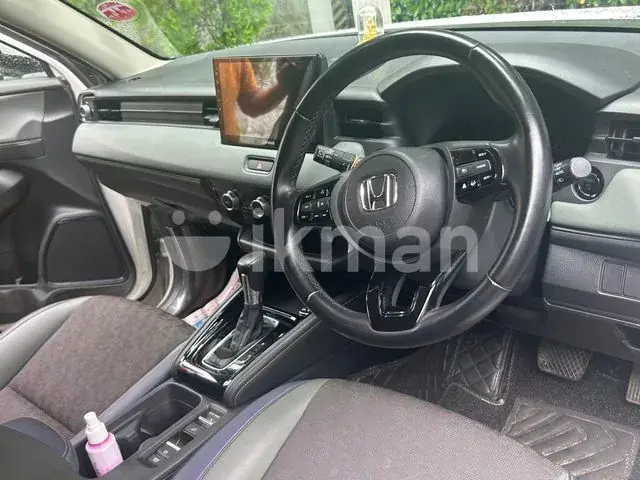 Honda Vezel 2025 photo 4