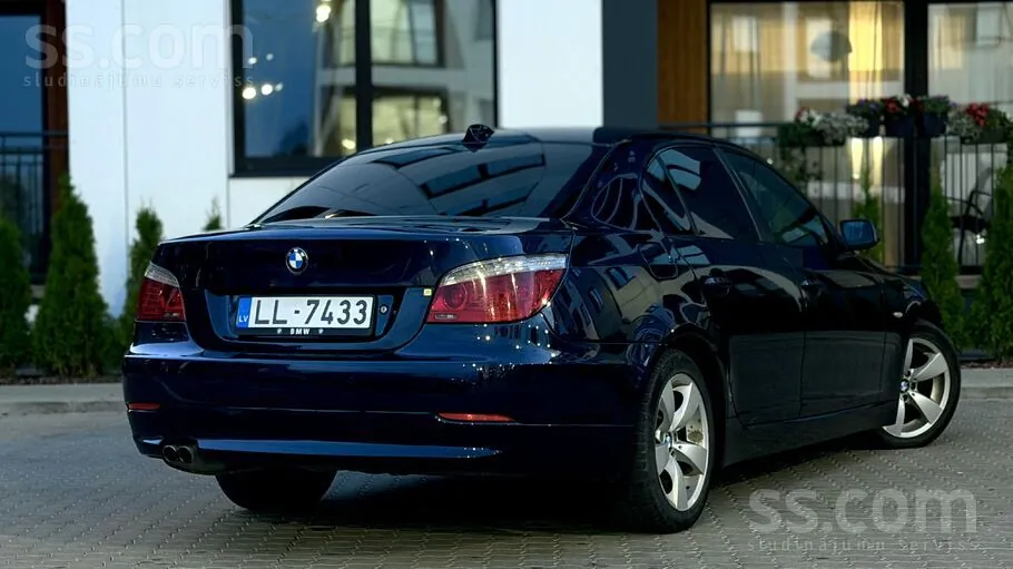 BMW 525 2007 photo 4