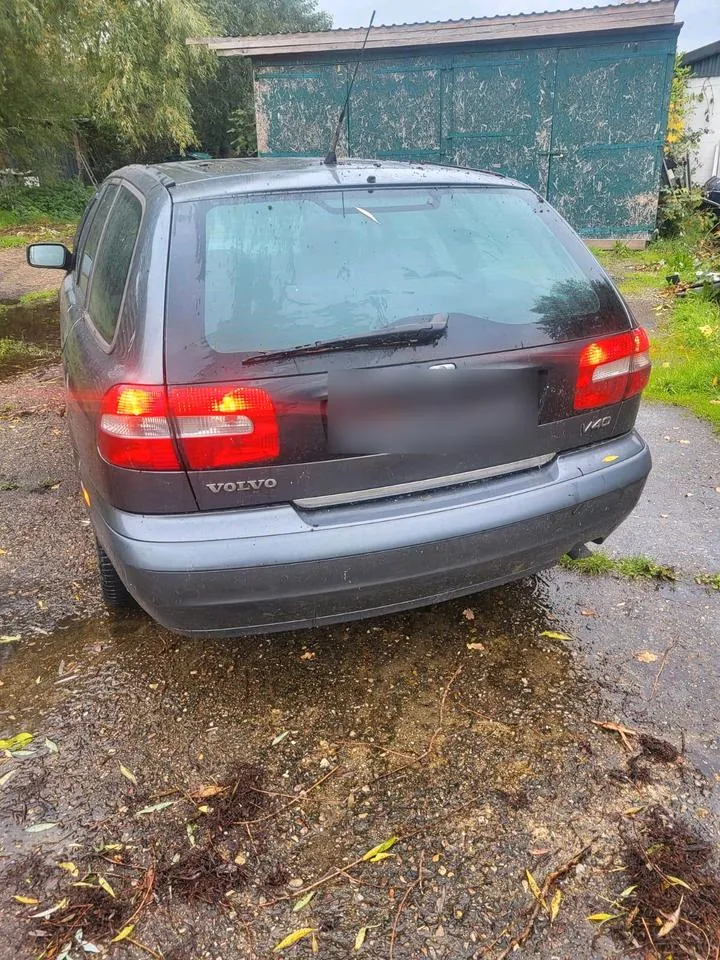 Volvo V40