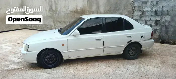 Hyundai Verna 2002 photo 4