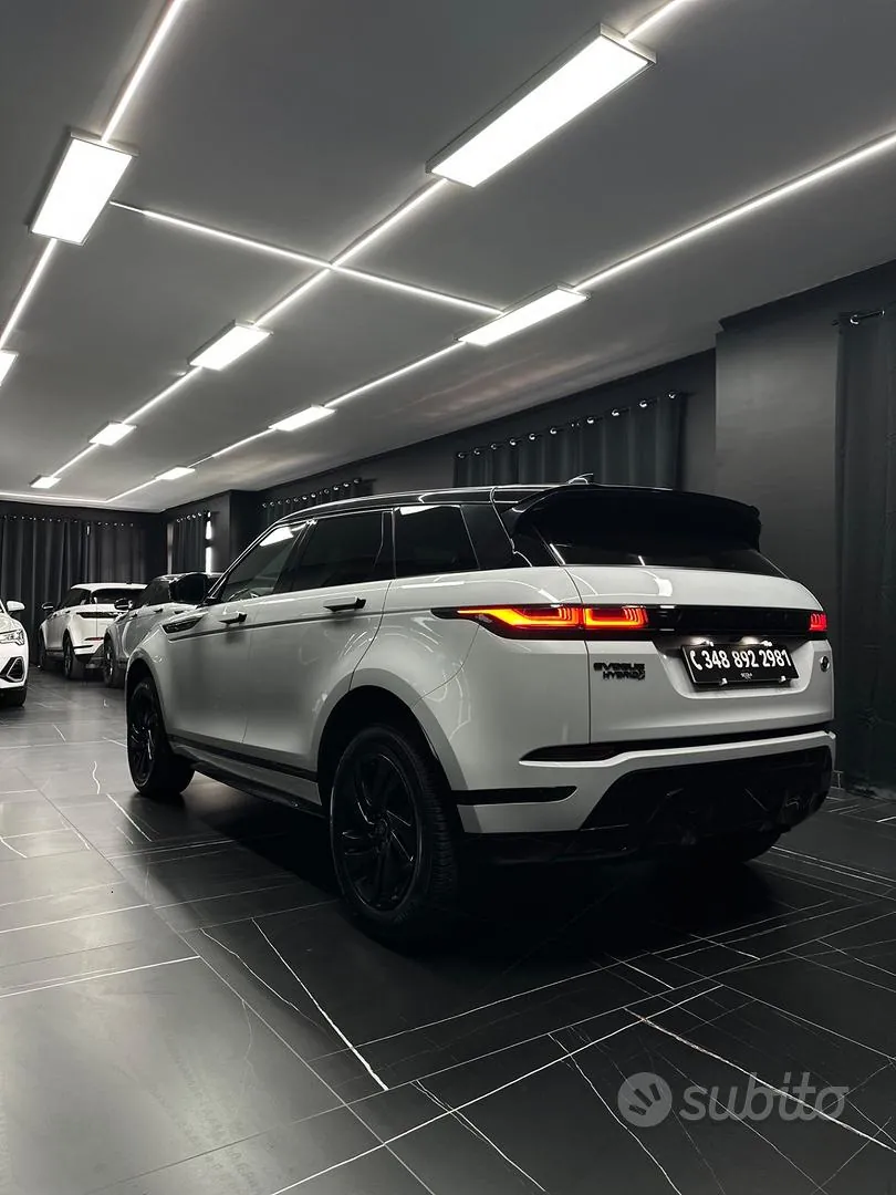 Land Rover Range Rover Evoque 2021 photo 2
