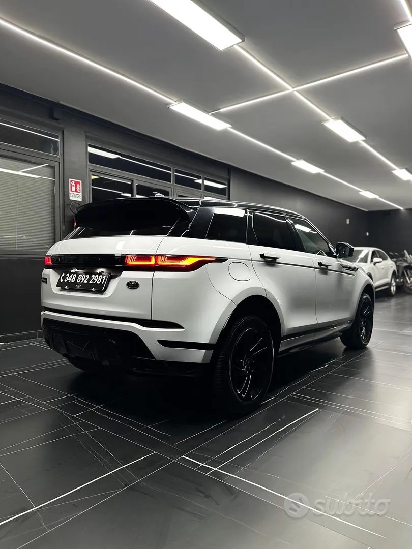 Land Rover Range Rover Evoque 2021 photo 3