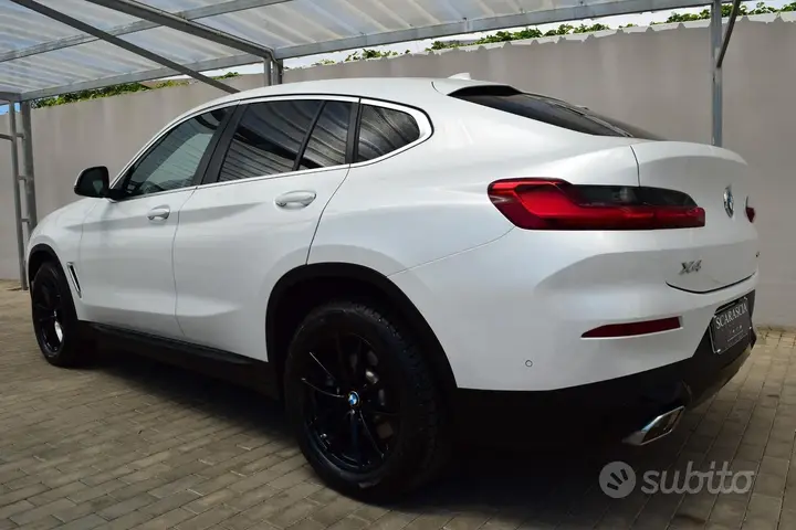 BMW X4 2023 photo 4