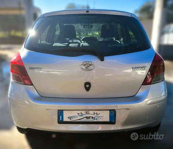 Toyota Yaris 2009 photo 4