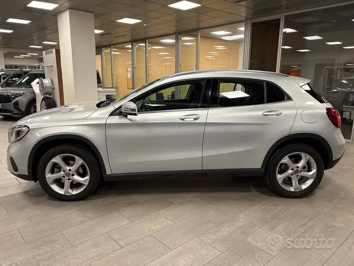 Mercedes-Benz Gla 2019 photo 4