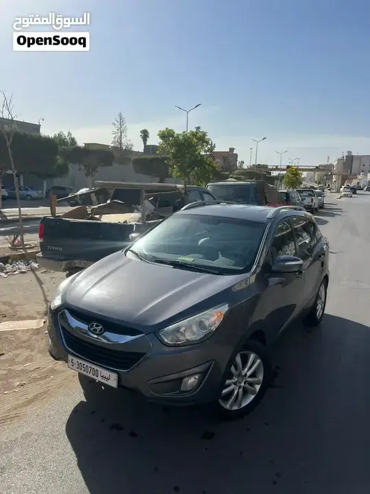 Hyundai Tucson 2012 photo 2