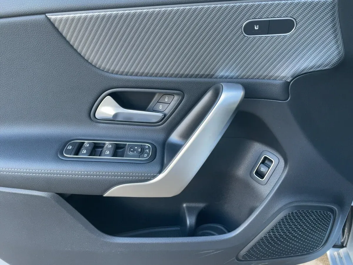 Mercedes-Benz A-Class 2024 photo 3