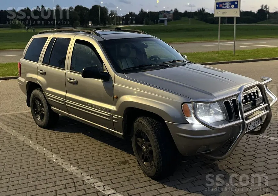 Jeep Grand Cherokee 2001 photo 2