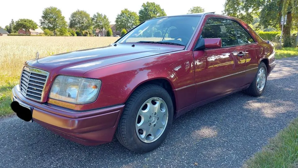 Mercedes-Benz W124