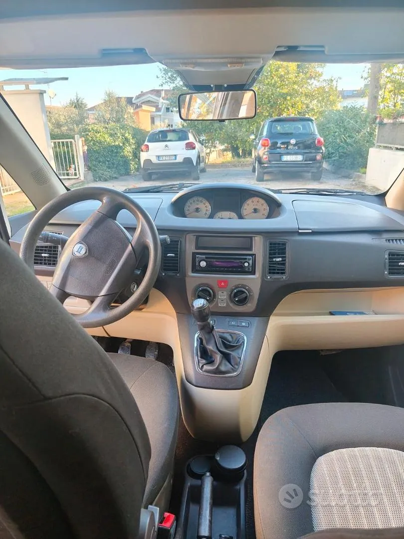 Lancia Musa 2007 photo 3