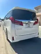 Toyota Alphard 2021 photo 3