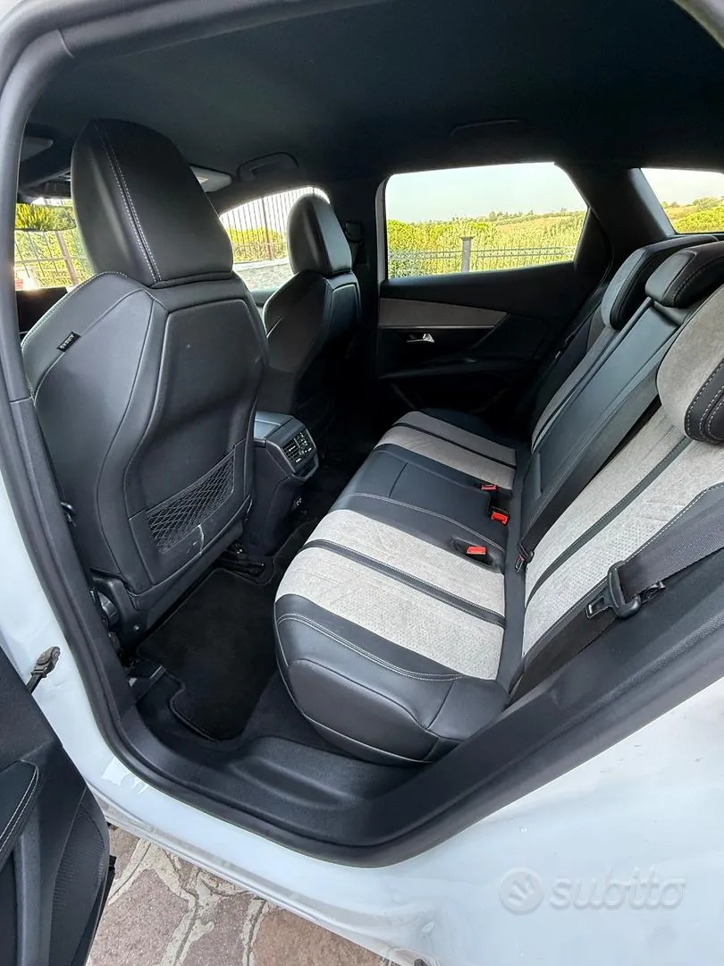 Peugeot 3008 2021 photo 3