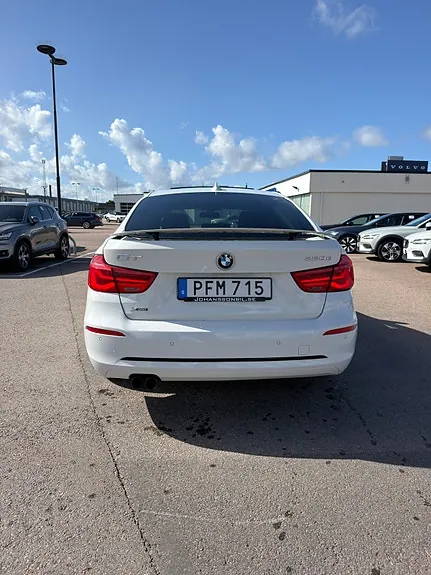 BMW 320D 2017 photo 2