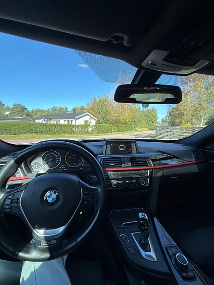 BMW 320D 2017 photo 4