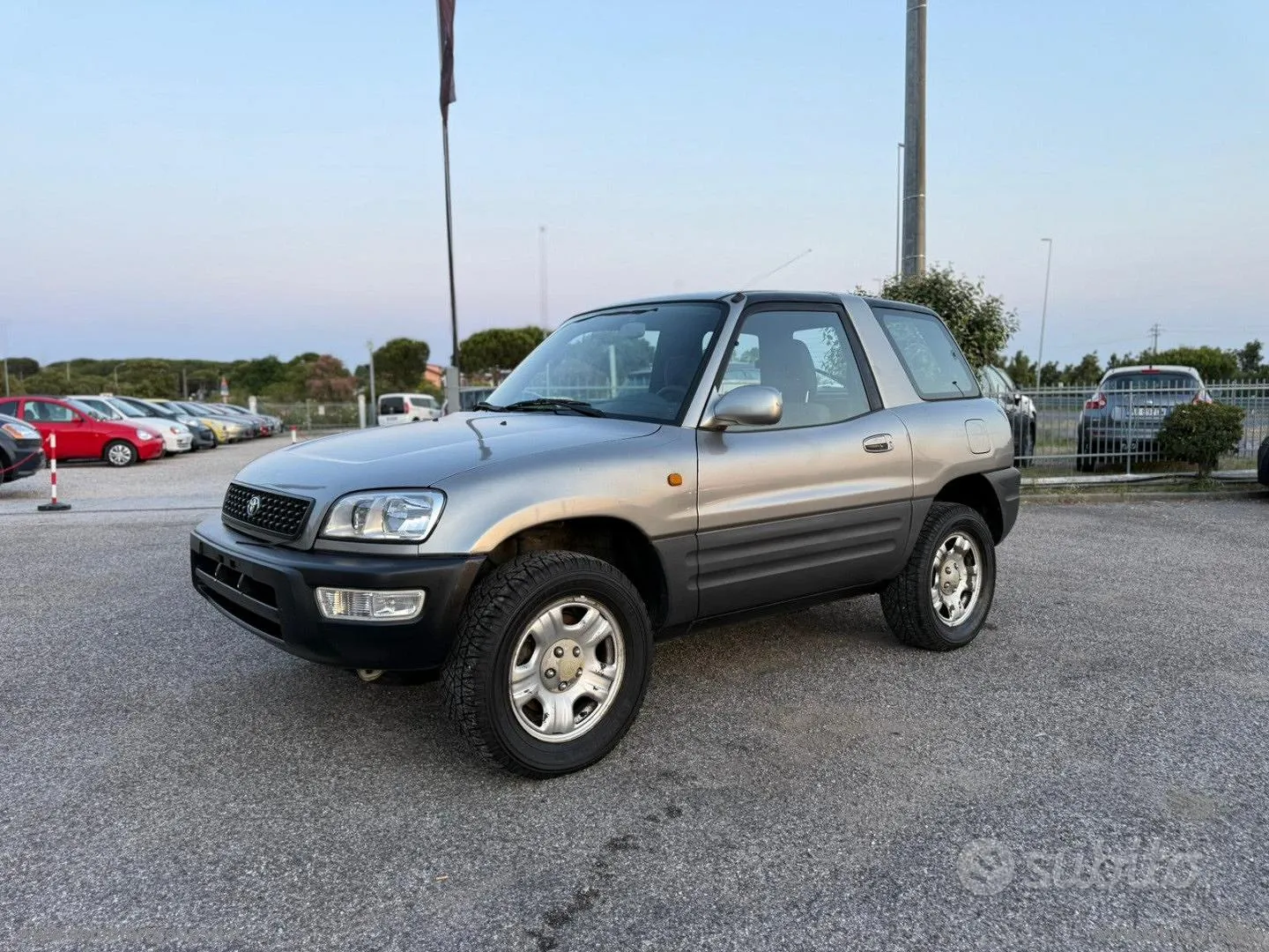 Toyota Rav4 1999 photo 2