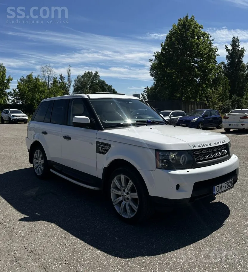 Land Rover Range Rover Sport 2010 photo 2