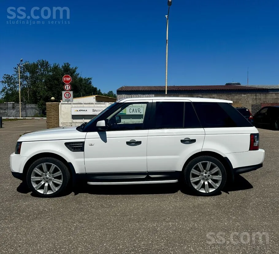Land Rover Range Rover Sport 2010 photo 5