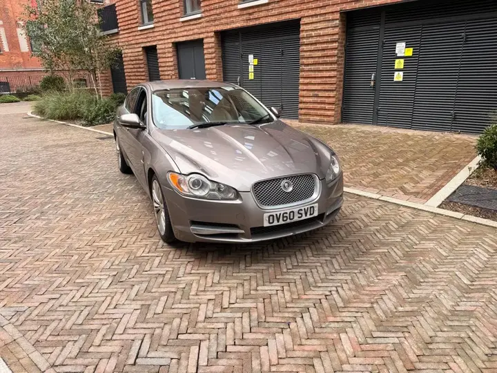 Jaguar Xf