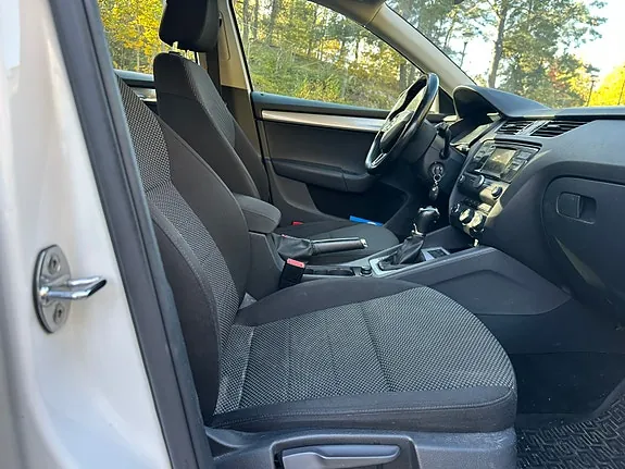 Skoda Octavia 2015 photo 5
