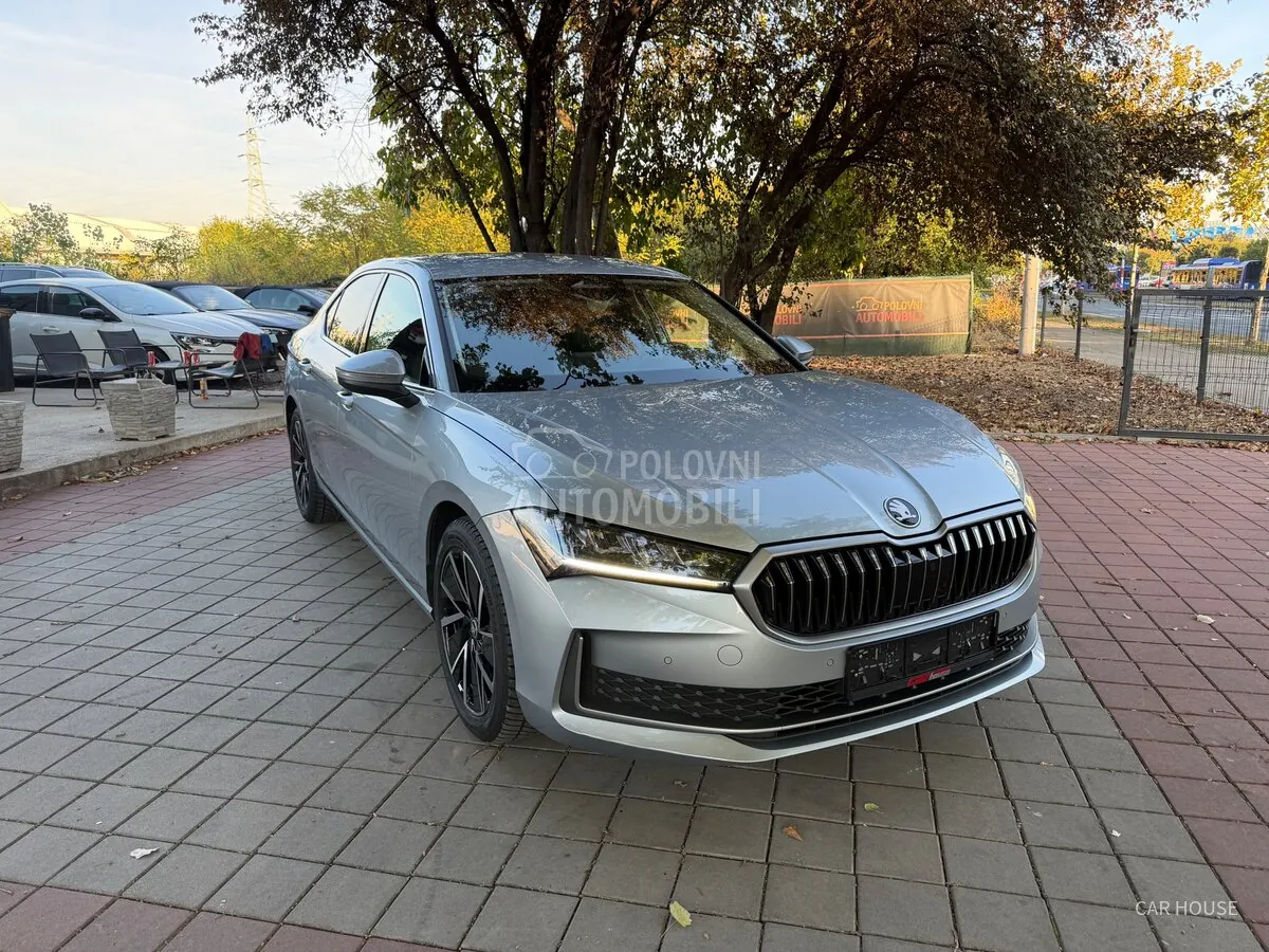 Skoda Superb 2025 photo 4