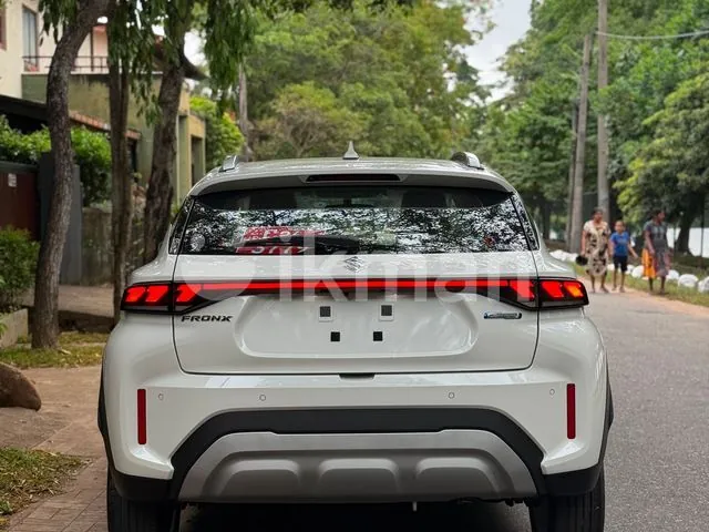 Suzuki Fronx 2026 photo 5