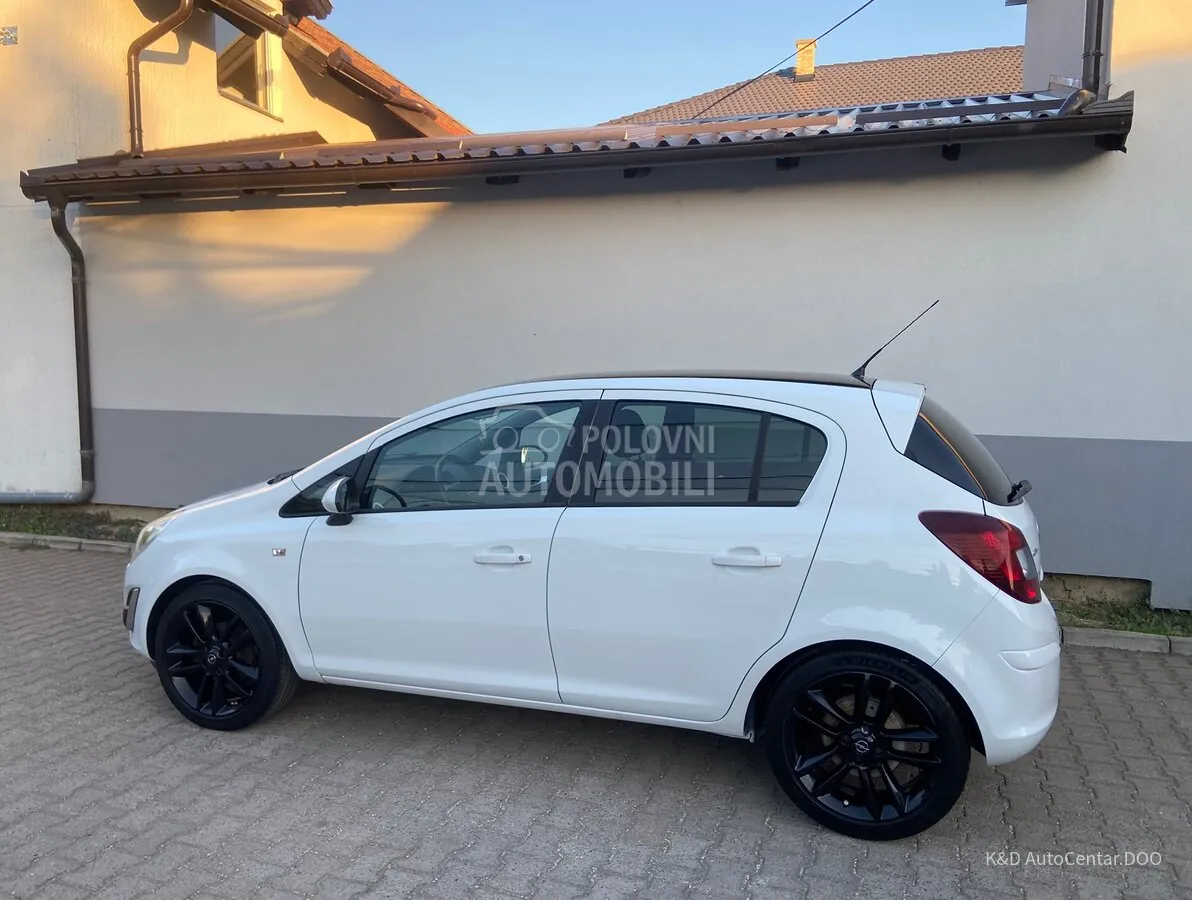 Opel Corsa D 2011 photo 4