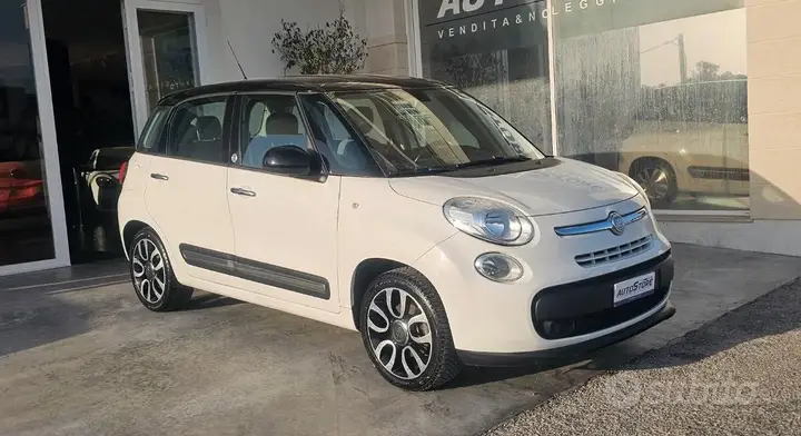 Fiat 500L 2012 photo 3