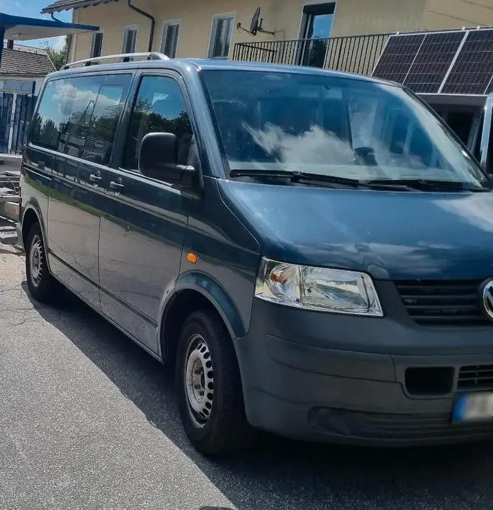 Volkswagen T5